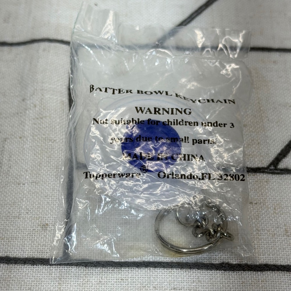 Tupperware Batter Bowl Keychain OS Blue Clear Miniature Collectible NIP
